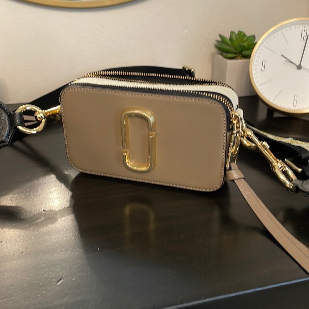 Marc Jacobs crossbody